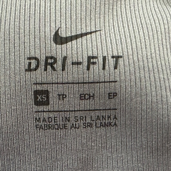 ⚡ NIKE Women’s Dri-FIT Leggings – Heather Grey (Size XS) ⚡ - Picture 11 of 13